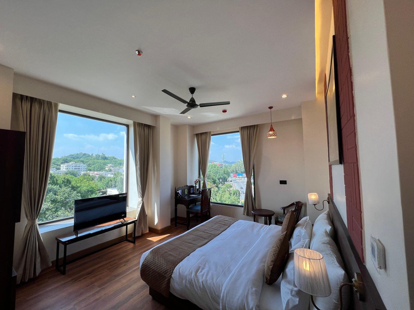 Premium Room seating area